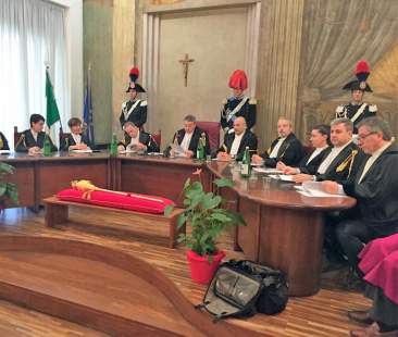 Una politica negligente e inadeguata soffoca la giustizia amministrativa Una politica negligente e inadeguata soffoca la giustizia amministrativa