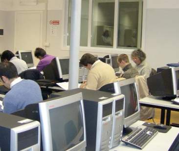 Accordo sui lavoratori della Formazione, l’ultima farsa