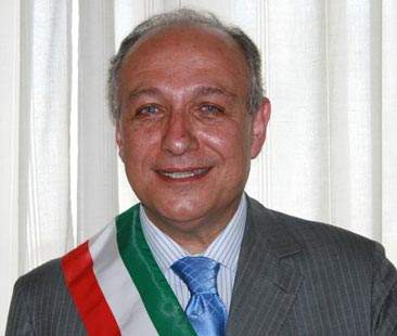 Catania – Amministrazione Stancanelli, Gup dice no a falso ideologico