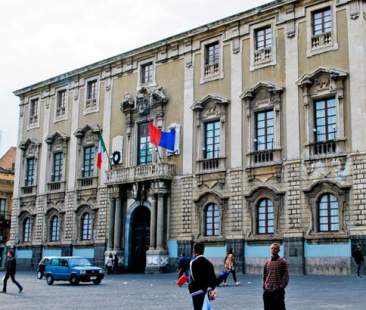 Catania – Piano di rientro, il tempo stringe In ballo un debito da 140 milioni