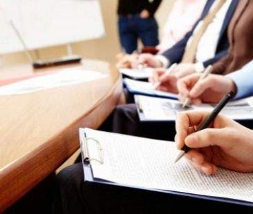 Avviso 8, niente stop. 15 giorni per “riparare”