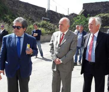 Catania – Ispezione all’ex Palazzo delle Poste. Enzo Bianco: “Lavori entro quest’anno”