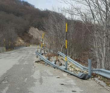 Ex Province: strade e scuole nel caos
