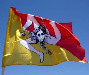 Statuto speciale, non c’è niente da festeggiare