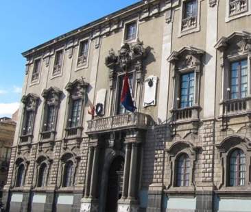 Catania – Bilancio, debiti spalmati fino al 2042