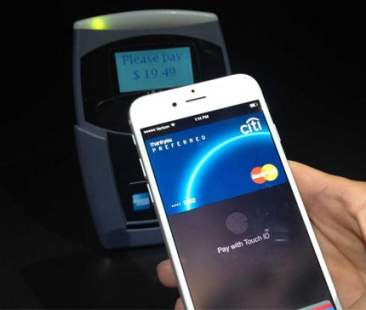 Acquisti con lo smartphone, un privilegio ancora per pochi Acquisti con lo smartphone, un privilegio ancora per pochi