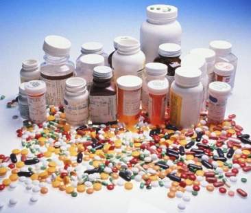 Allarme sui farmaci comprati on-line. Occorre informare di più gli internauti