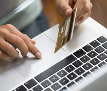 Da InfoCamere via ai pagamenti online. Con PagoPa abilitate le carte di credito