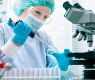 Lo stato del settore farmaceutico in Italia tra innovazione digitale, sviluppo e ricerca Lo stato del settore farmaceutico in Italia tra innovazione digitale, sviluppo e ricerca