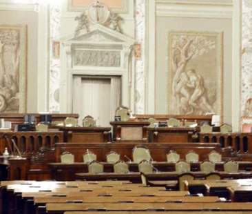 Ars, deputati fermi in attesa del Governo
