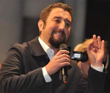 Grillo lancia Cancelleri: “Smonteremo la Regione”