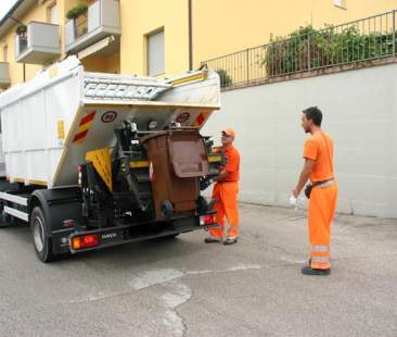 Servizio rifiuti e Piani di gestione, in molti Comuni è tutto da rifare