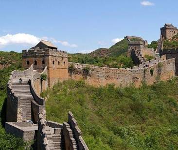 Alberghi, linee ferroviarie e voli interni, ecco la ricetta per il rilancio della Cina