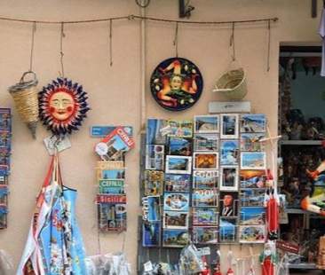 Souvenir delle vacanze, 18 mila imprese