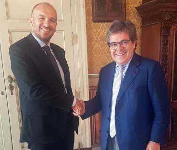 Catania – Giorgianni in continuità con Bosco: “Avremo 2 mld, la città cambierà”