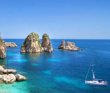 Pernottamenti, Sicilia di passaggio