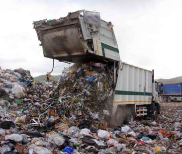 Catania – Rifiuti, per il bando ancora niente. Prorogato il contratto alla Senesi Catania – Rifiuti, per il bando ancora niente. Prorogato il contratto alla Senesi