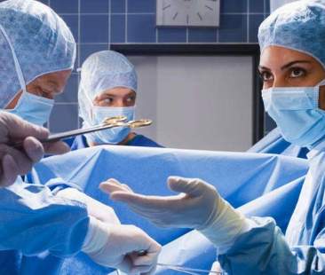 Accesso e carriera dei medici, è arrivata l’ora di cambiare