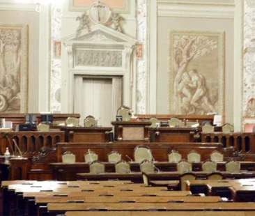 L’Ars fa melina ma serve l’accetta