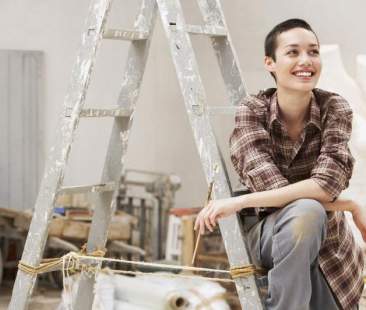 Donne a lavoro, 105 mila nei settori maschili