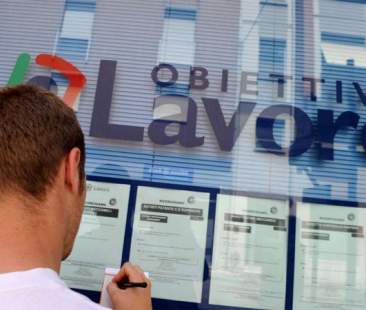 Economia: in otto anni al Sud meno 11,3% del Pil