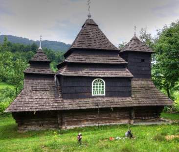 L’Ucraina e le sue chiese costruite in legno