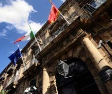 Programmi a confronto: ecco le idee per la Sicilia Programmi a confronto: ecco le idee per la Sicilia