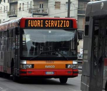 Oggi lo sciopero dei trasporti, 3 giorni di protesta per rinnovo contratti Oggi lo sciopero dei trasporti, 3 giorni di protesta per rinnovo contratti