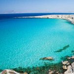 Una card turistica per le isole minori