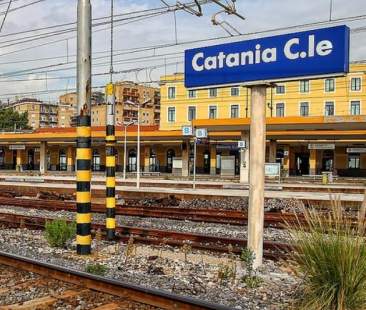 Catania – Mobilità, pendolari penalizzati senza il biglietto integrato Catania – Mobilità, pendolari penalizzati senza il biglietto integrato