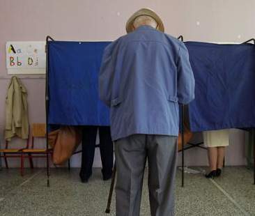 Dubbio sui voti: anziani ricoverati condotti alle urne all’insaputa dei parenti