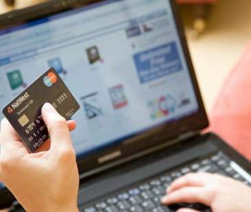 Verso il Black Friday: Internet grande mercato per risparmiare