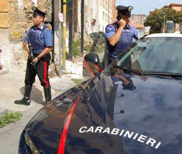 Palermo: Cosa nostra regna con le estorsioni, imprenditori collusi Palermo: Cosa nostra regna con le estorsioni, imprenditori collusi