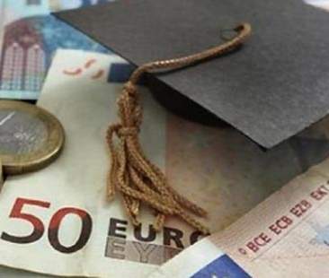 Università, tasse in calo, Sud in controtendenza