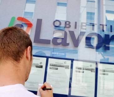 Lavoro, la Regione dimentica i giovani