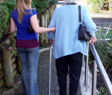 Accompagnamento e guadagni illeciti: 223 denunciati a Caltanissetta