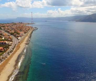 Non c’è il Ponte né tutto il resto