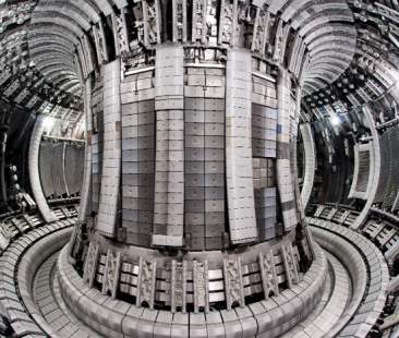 Con tokamak la potenza delle stelle per un’energia pulita e inesauribile
