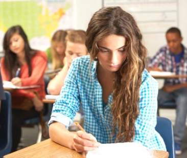 Potenziare l’istruzione: parte “Leggo al quadrato”