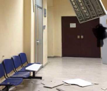 Catania – Forti raffiche di maestrale. Danni e disagi in tutta la provincia