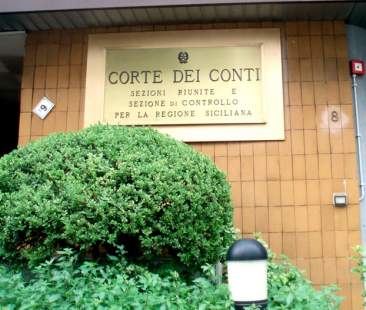 Corte dei conti: Ars, a giudizio ex deputati per consulenze