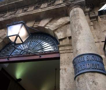 Ars 142 mln, Consiglio Lombardia 50 mln