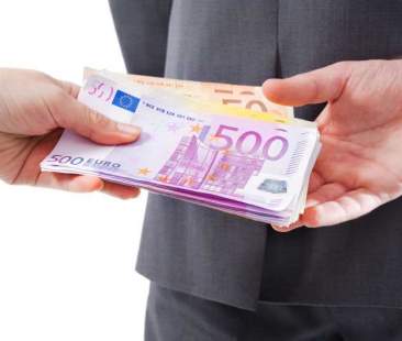 Corruzione ed evasione cancri insopportabili