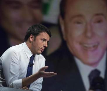 Renzi come Berlusconi: “Senza numeri, rivotare”