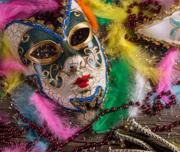 Il Carnevale tra pantomima e allegoria