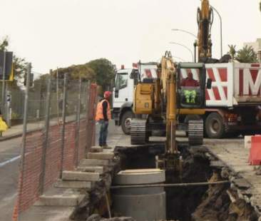 Aci Castello, in via Re Martino partiti i lavori per il collettore