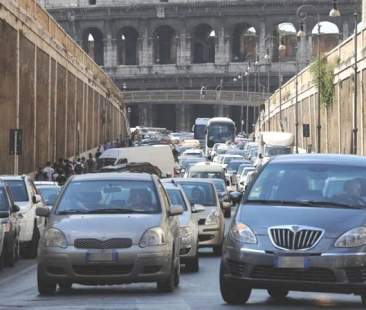 In Germania stop auto diesel, dal 2024 anche a Roma