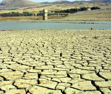 Dalla desertificazione agli abusi, le minacce alla natura siciliana