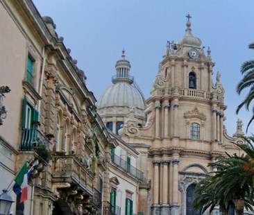 Ordini: a Ragusa si associano avvocati, commercialisti e notai Ordini: a Ragusa si associano avvocati, commercialisti e notai