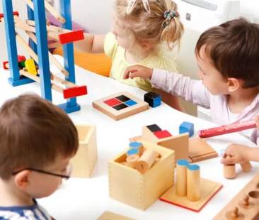 Materne e nidi: da oggi fuori i bimbi non vaccinati Materne e nidi: da oggi fuori i bimbi non vaccinati